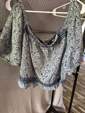 Madewell White and Blue Floral Off-Shoulder Peasant Blouse